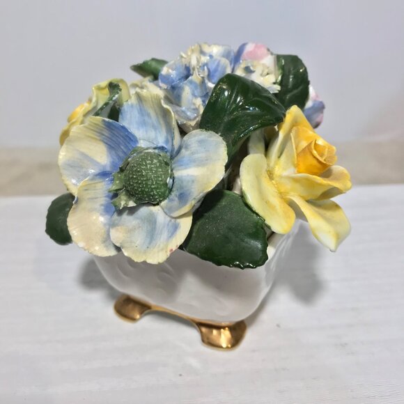 Sandford Floral Arrangement Footed 24K Gold Accents Blue Yellow England - Picture 3 of 7